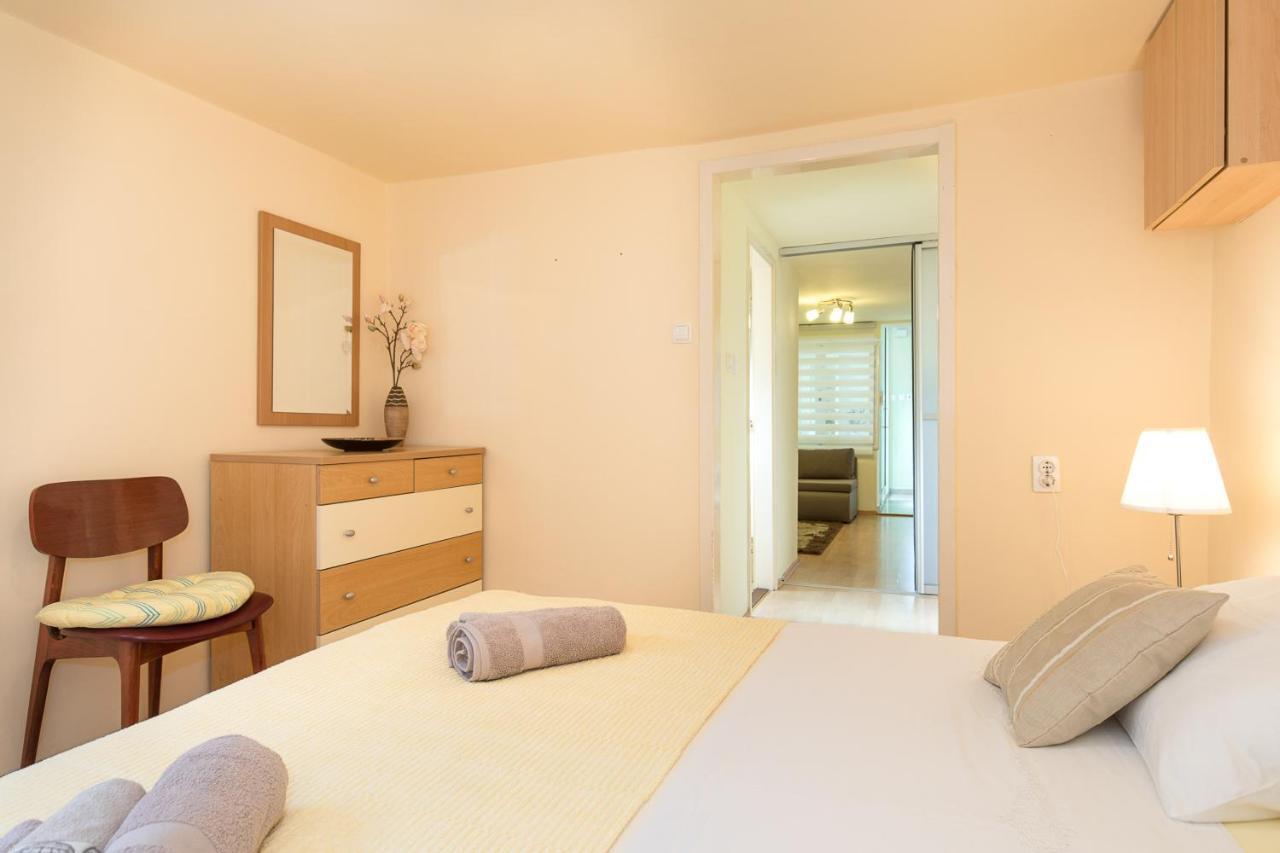 Beach Apartment Krk Town Extérieur photo